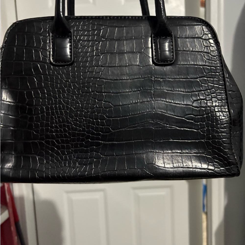 Elegant Black Crocodile-Embossed Handbag